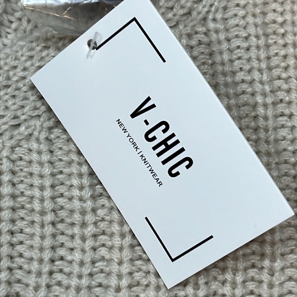 V-Chic cream chunky knit v neck button front cropped boxy sweater acrylic L new - Picture 2 of 16